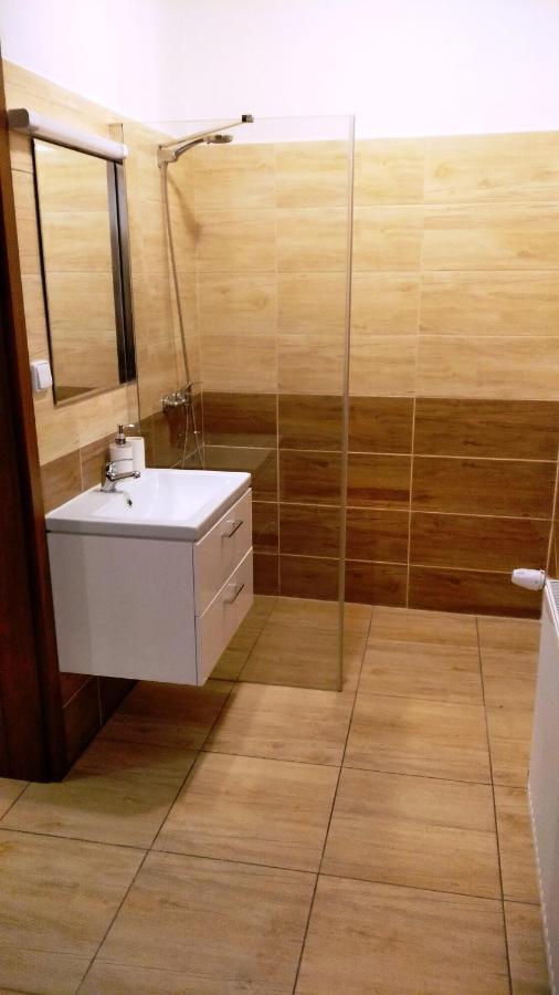 Apartmany Kukacci Hnizdo Benesov nad Ploucnici Exterior photo